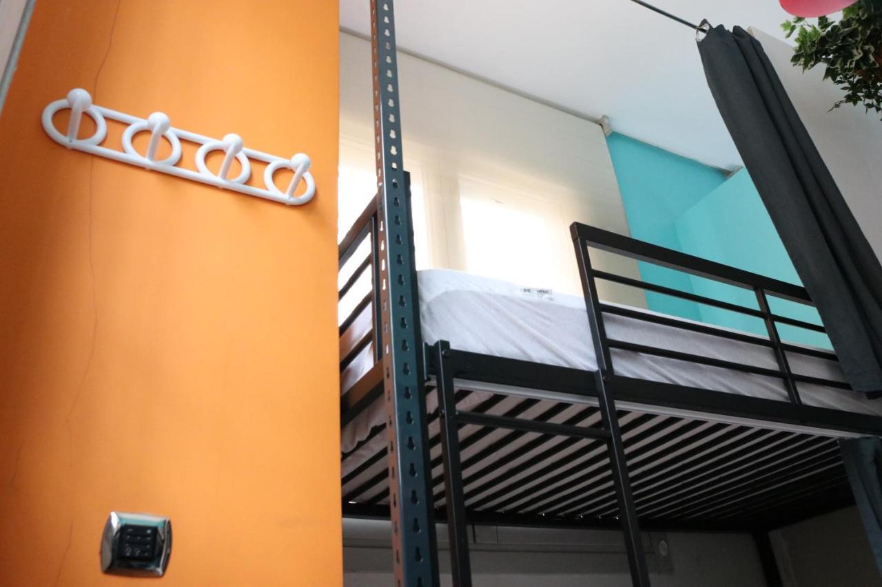 Urban Hostel Madrid Esterno foto