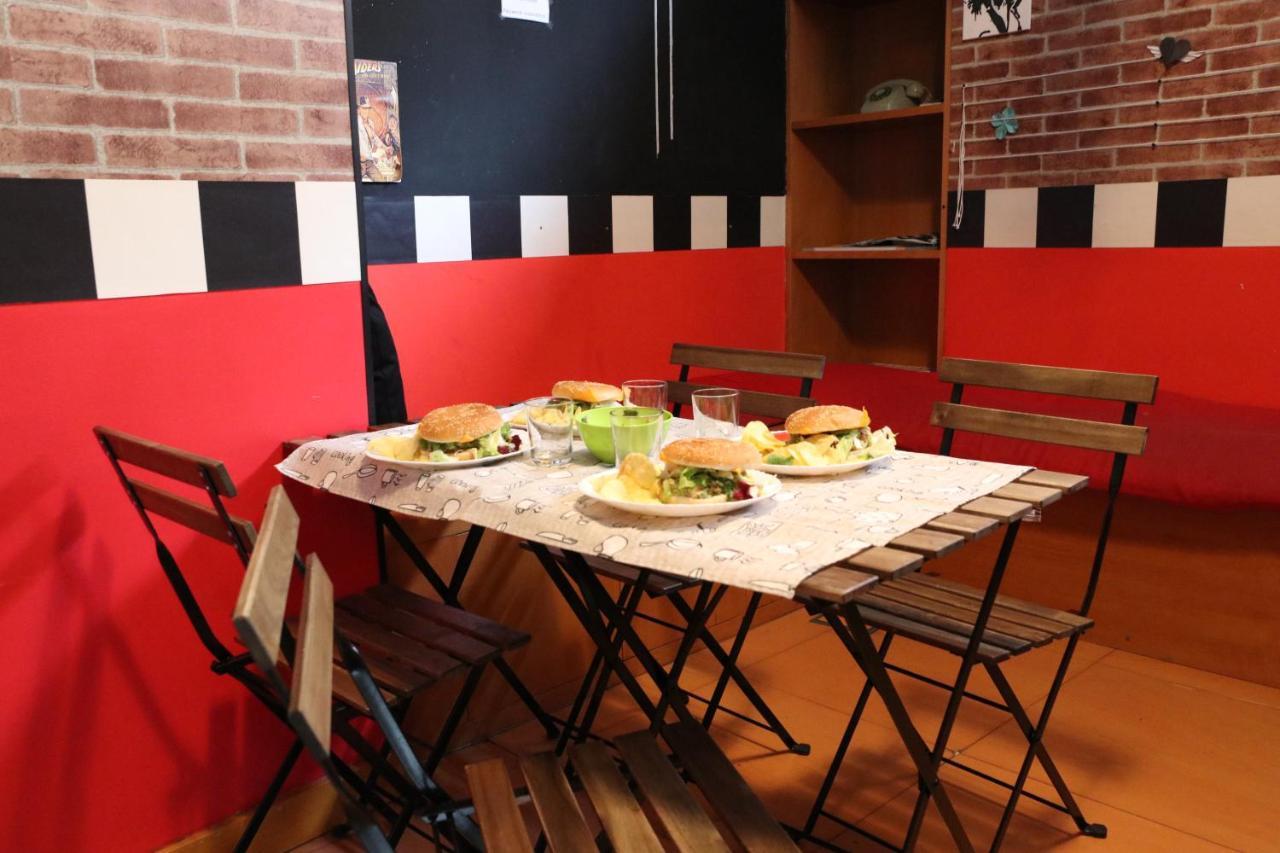 Urban Hostel Madrid Esterno foto